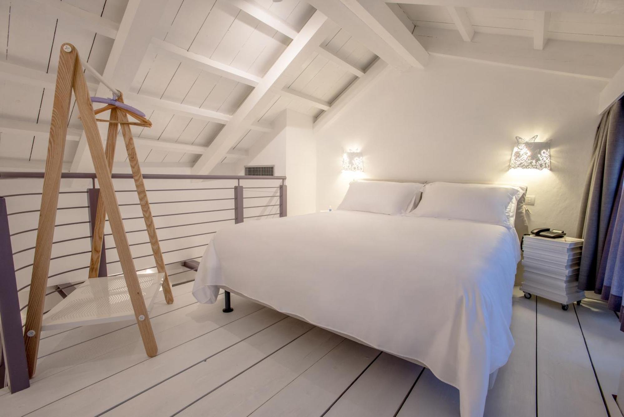 Uve Rooms & Wine Bar La Morra Zewnętrze zdjęcie