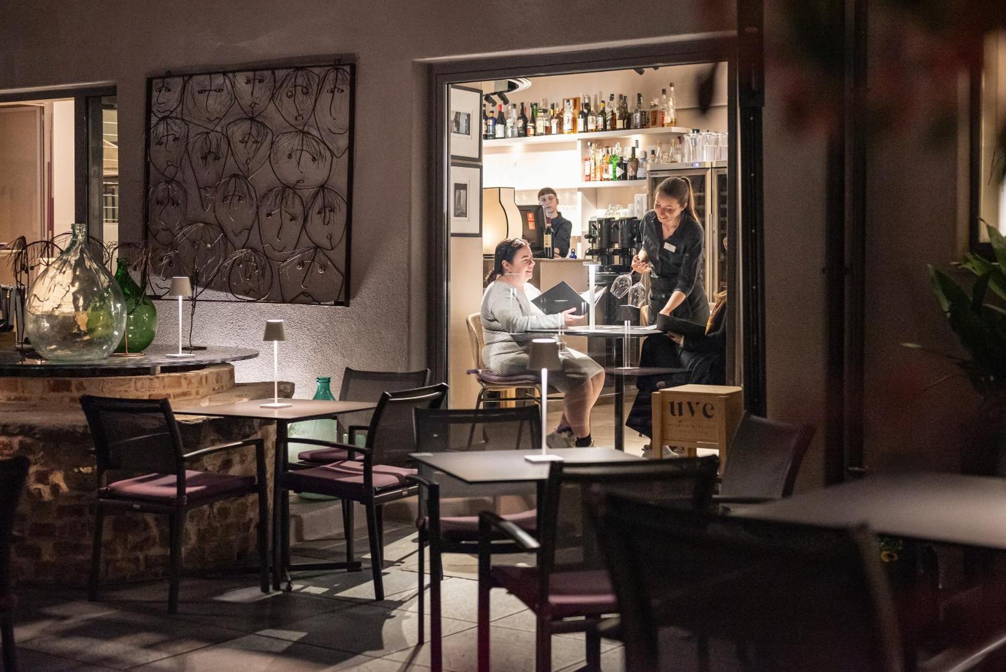 Uve Rooms & Wine Bar La Morra Zewnętrze zdjęcie