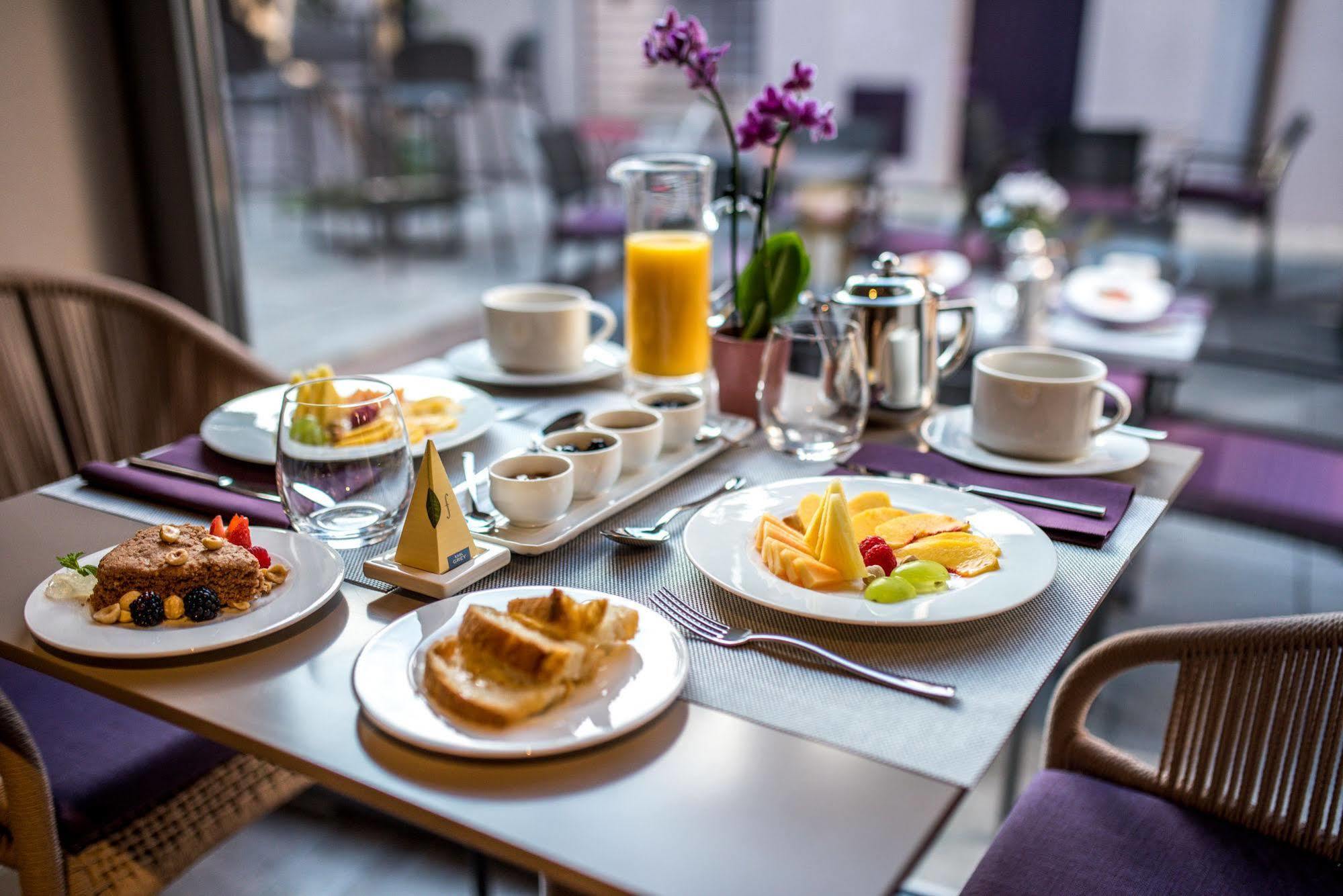 Uve Rooms & Wine Bar La Morra Zewnętrze zdjęcie